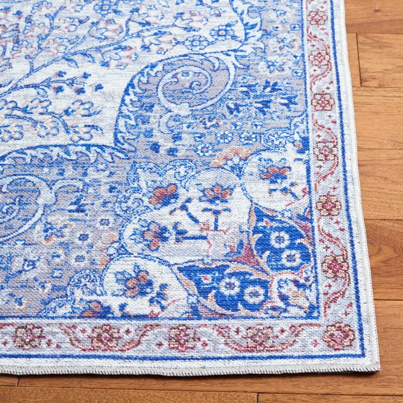 SAFAVIEH Serapi Machine Washable Tressie Medallion Distressed Rug