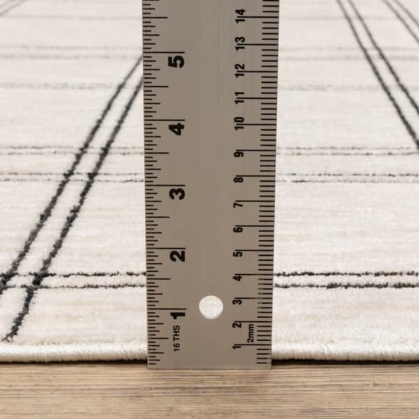 Hunter Updated Plaid Beige/ Black Area Rug