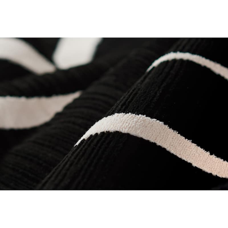 Momeni Noho Modern Black Geometric Area Rug