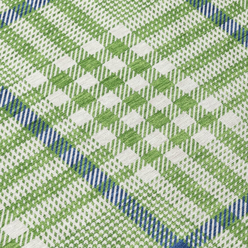 Machine Washable Indoor/ Outdoor Plaid Chantille Rug