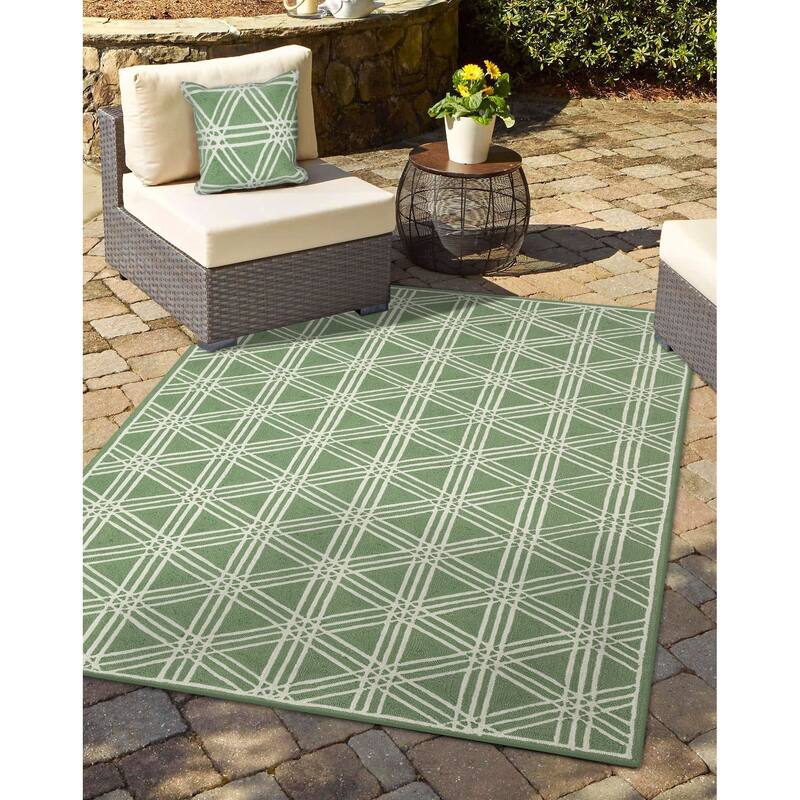 Liora Manne Capri Hex Indoor/Outdoor Rug - 3'6" x 5'6" - Green