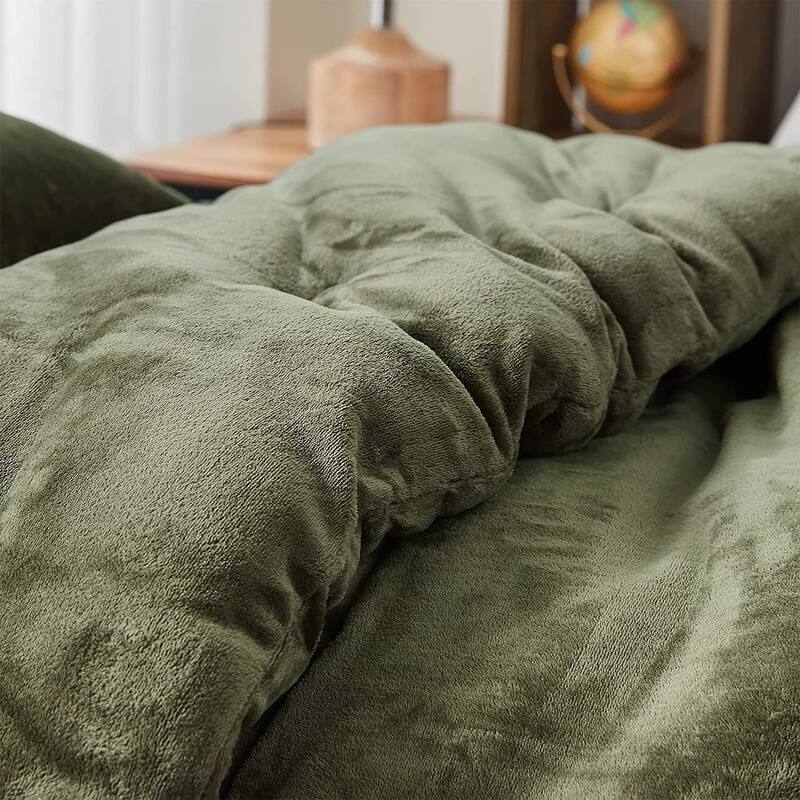 Thicker Than Thick® - Coma Inducer® Oversized Comforter Set - Standard Plush Filling - Winter Moss