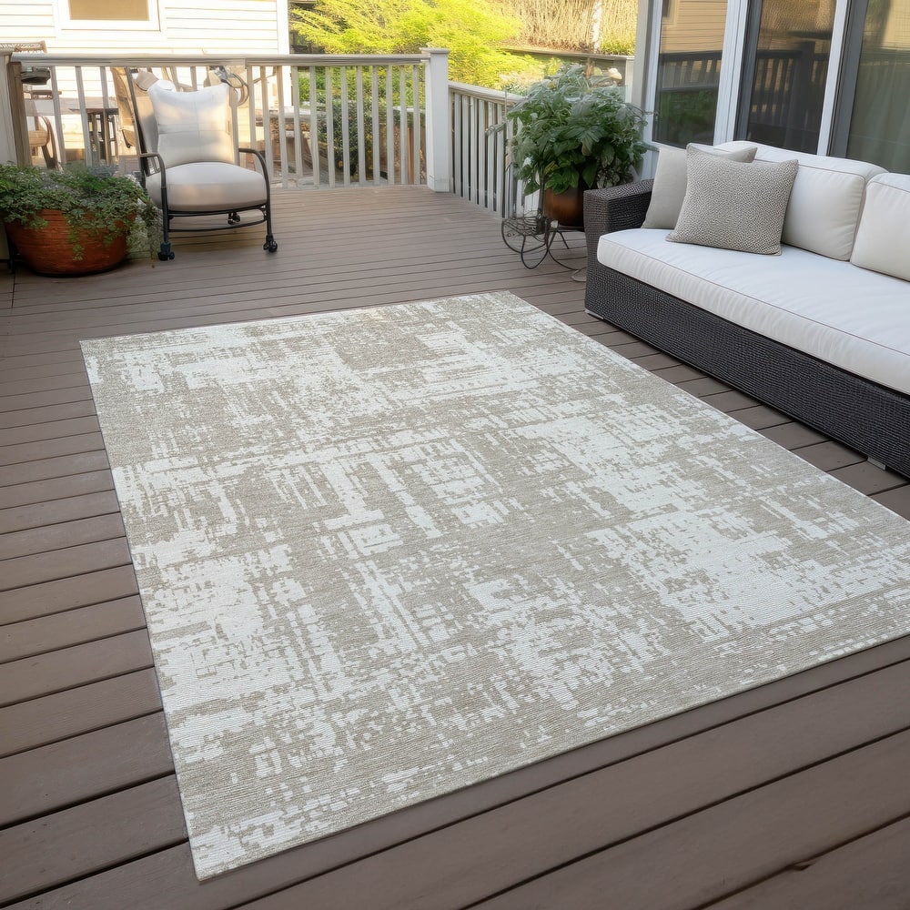 Machine Washable Indoor/ Outdoor Chantille Solid Abstract Rug