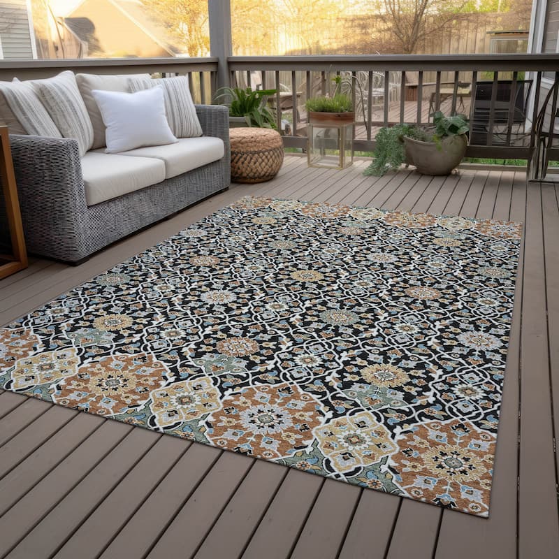 Machine Washable Indoor/Outdoor Traditional Masters Chantille Rug