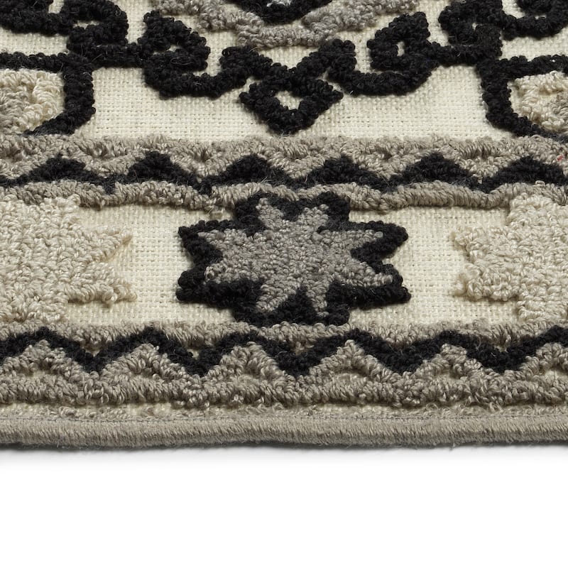 TDW08 Tamara Day Warwick Black Hand Tufted Indoor Area Rug