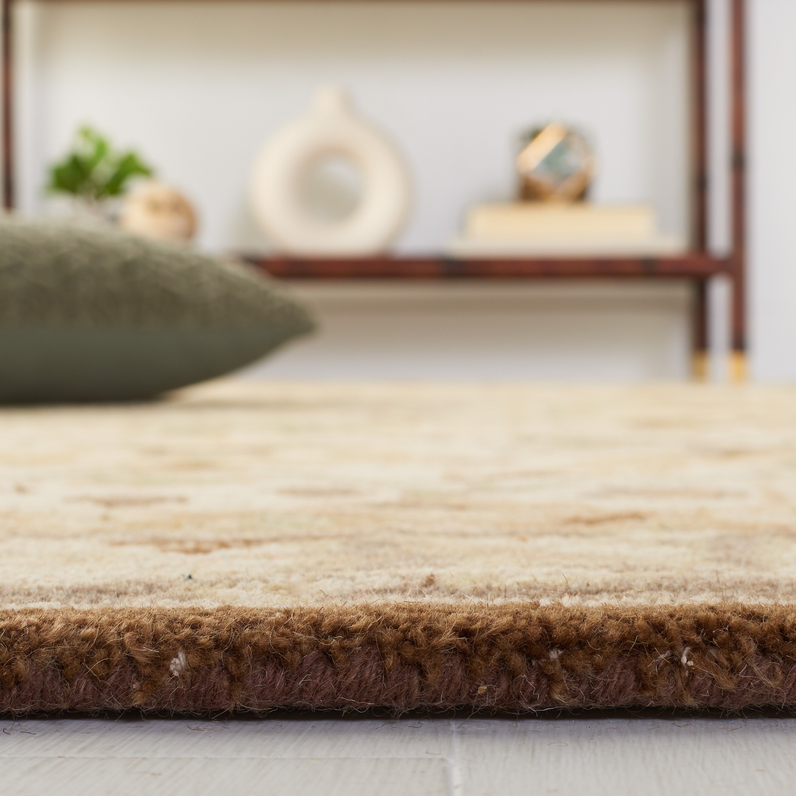 Safavieh Anatolia Collection AN564A Tappeto Orientale Fatto A Mano In Lana, Marrone Cioccolato E Avorio, 120x180 Cm