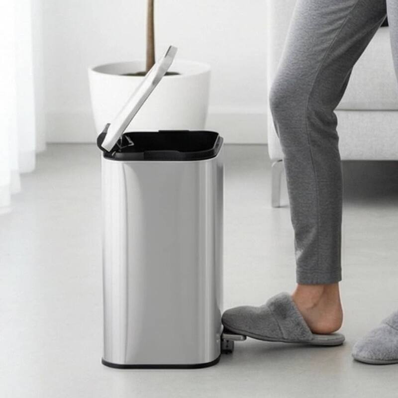5.2 Gal Fingerprint-Proof Step Rubbish Bin, Trash Can for Bathroom, Kitchen - Silver