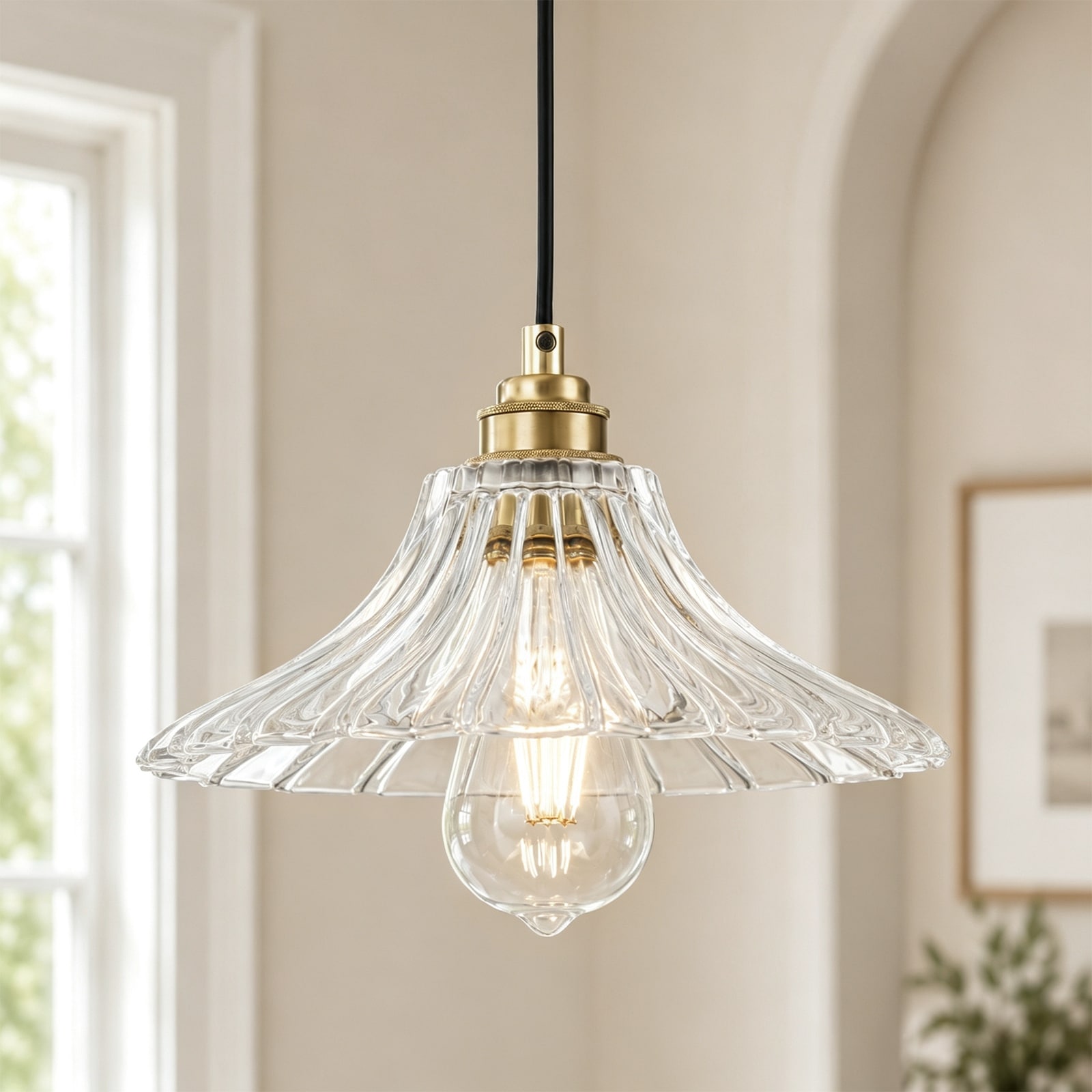 Rennnsan 1-Light Vintage Farmhouse Gold Floral Fluted Clear Glass Pendant Light for Dining Room/Entrance