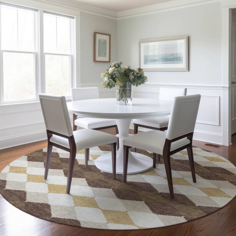 Machine Washable Indoor/ Outdoor Modern Mosaic Chantille Rug