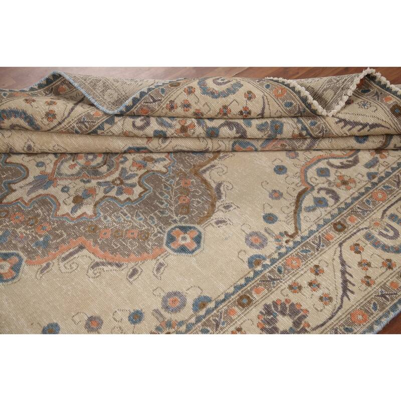 Hand Knotted Oriental 100% Wool Carpet Traditional Medallion Beige & Ivories Tabriz Area Rug - 9' 5'' X 6' 5''