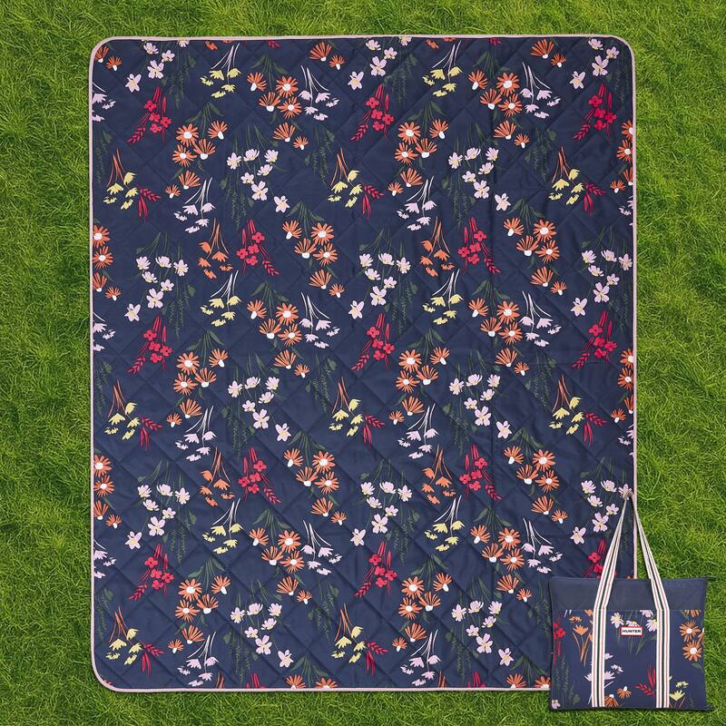 Hunter Outdoor Blanket Tote Bag - 60" x 72" - Navy