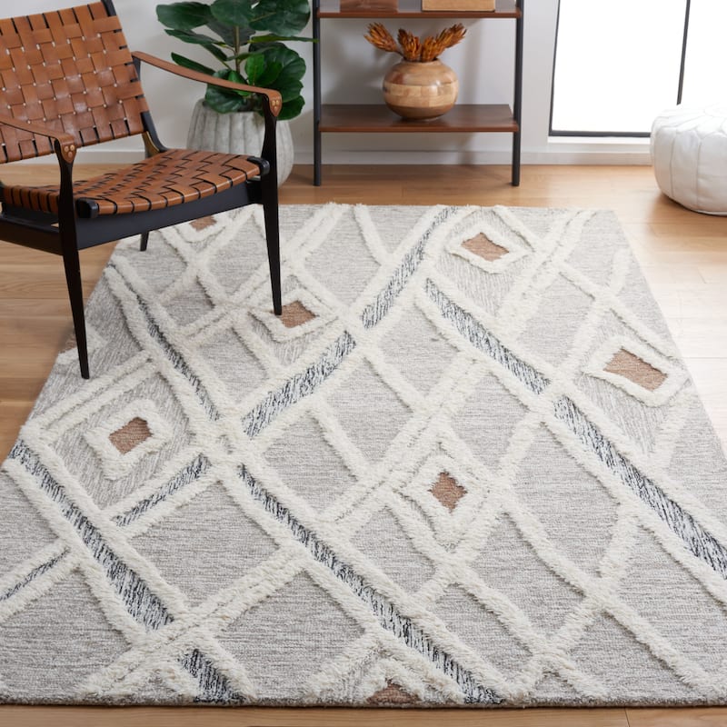 SAFAVIEH Handmade Casablanca Griet Moroccan Wool Rug - 11' x 15' - Grey/Ivory