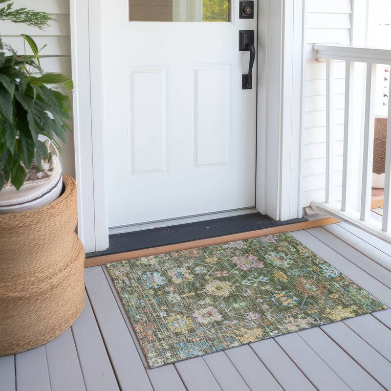 Machine Washable Indoor/ Outdoor Boho Traditional Chantille Rug - 1'8" x 2'6" - Fern