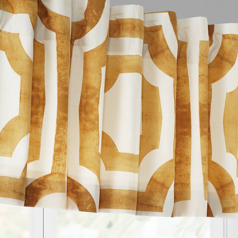 Exclusive Fabrics Mecca Printed Cotton Window Valance - 50 X 19