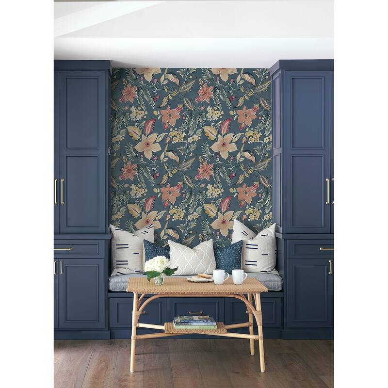 Scott Living Crestwood Blue Crowned Crane Wallpaper