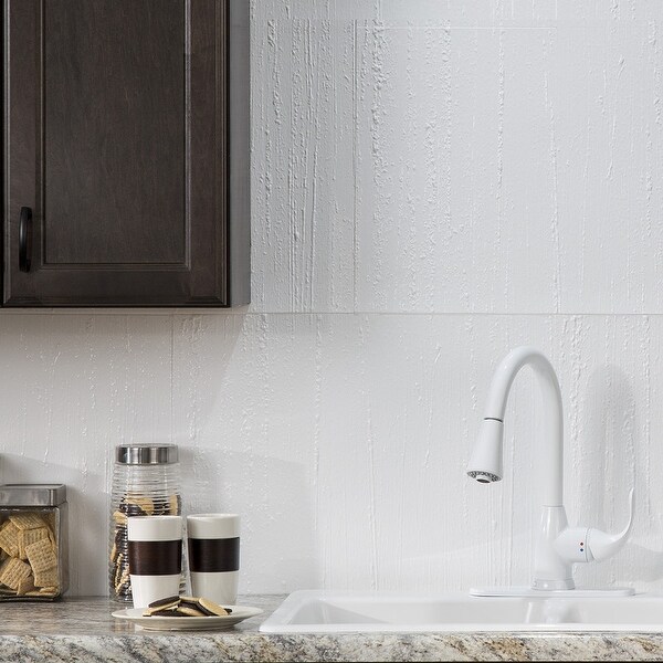raindrop tile backsplash