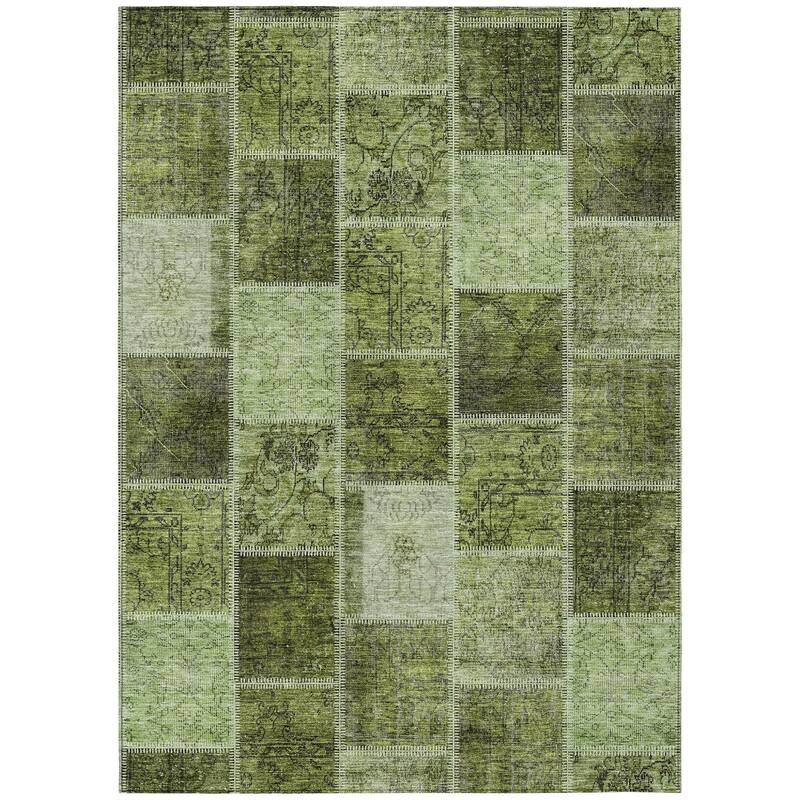 HomeRoots Patchwork Transitional Rectangle Outdoor Rug