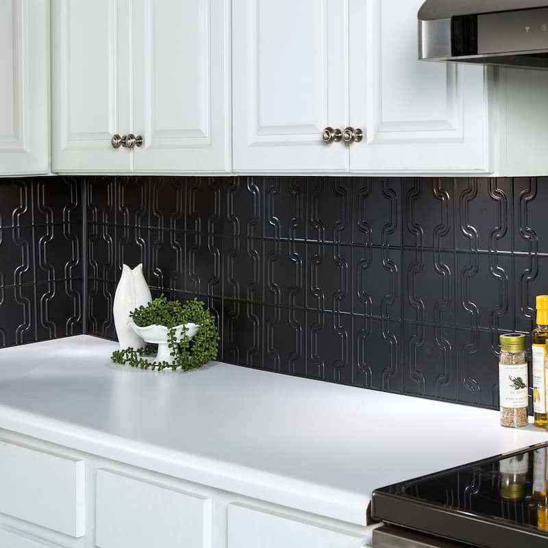 FASÄDE Chain Decorative Vinyl Backsplash Panel