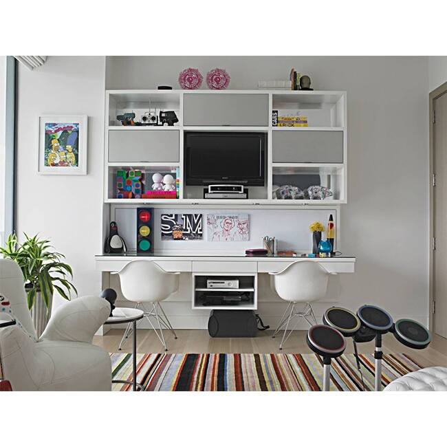 Plastic Eiffel With Arm Chairs Chrome Wire Legs (Set of 2)
