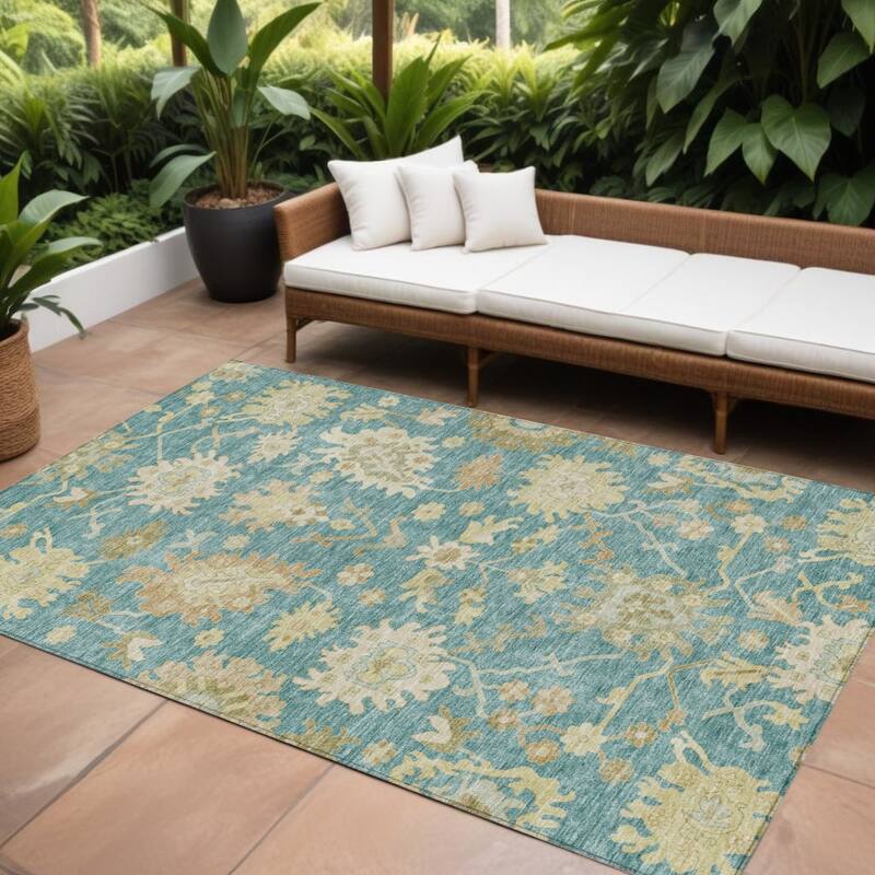 HomeRoots Floral Traditional Rectangle Outdoor Rug - 8' X 10'