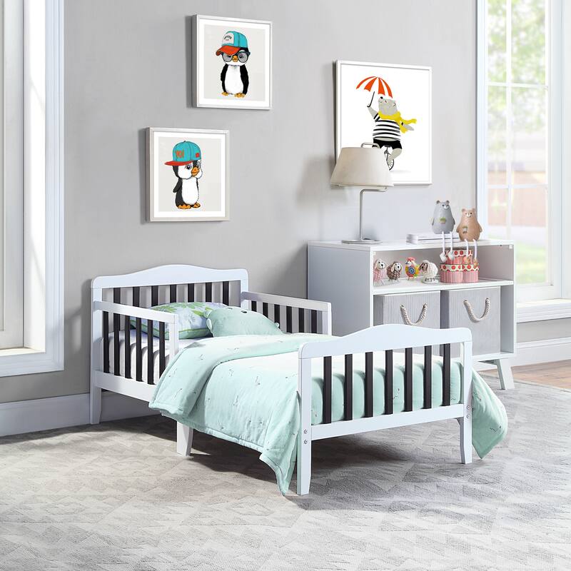 Olive & Opie Twain Toddler Bed