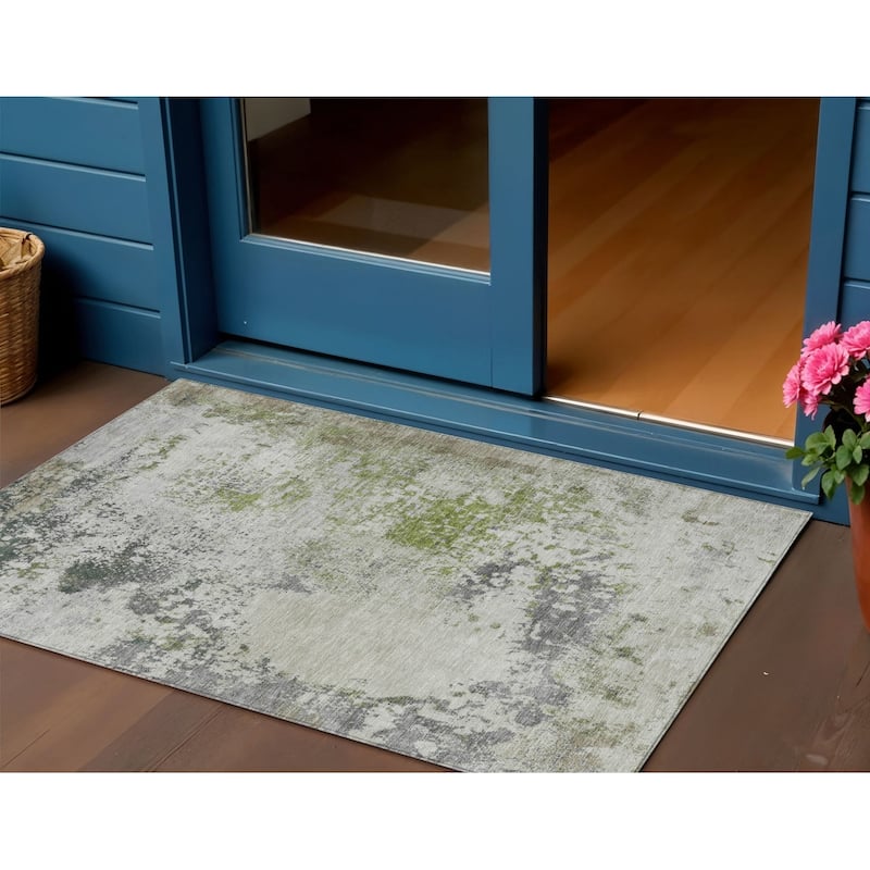 HomeRoots Abstract Transitional Rectangle Outdoor Rug - 3' x 5'