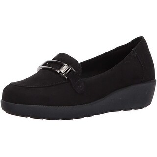 easy spirit narrow sandals