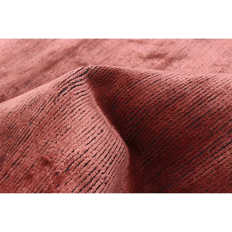 ECARPETGALLERY Hand Loomed Shimmer Dark Coral Viscose Rug - 5'3 x 7'4