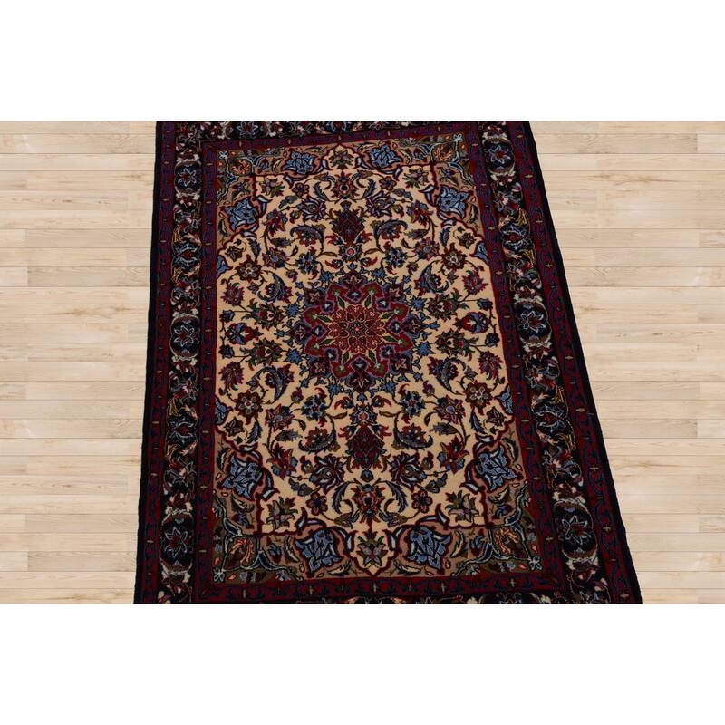 2'4''x3'4'' Hand Knotted Wool Beige Isfahan Traditional 400 KPSI Rug - 2' 4'' x 3' 4''