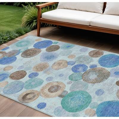 HomeRoots Geometric Transitional Rectangle Outdoor Rug