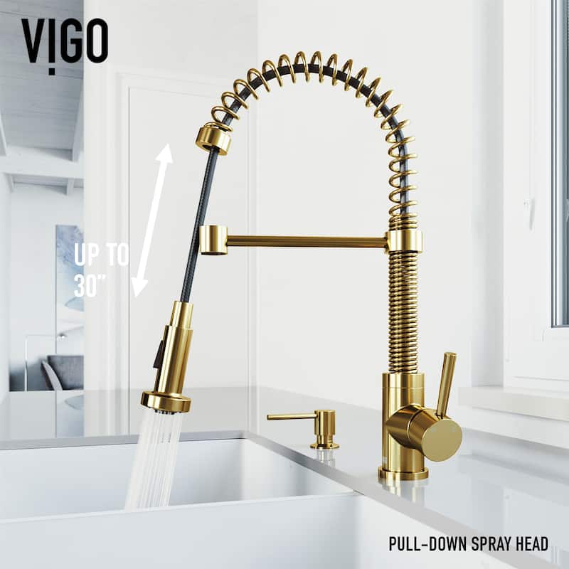 VIGO Edison 19" H Single Handle Pull-Down Sprayer Kitchen Faucet