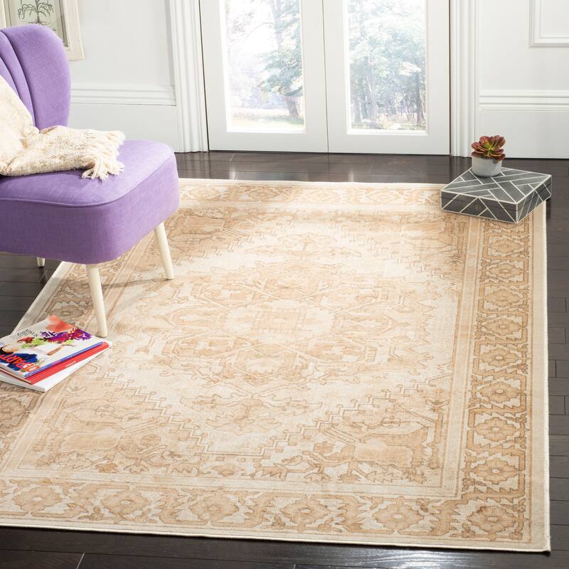SAFAVIEH Vintage Mladenka Oriental Viscose Rug