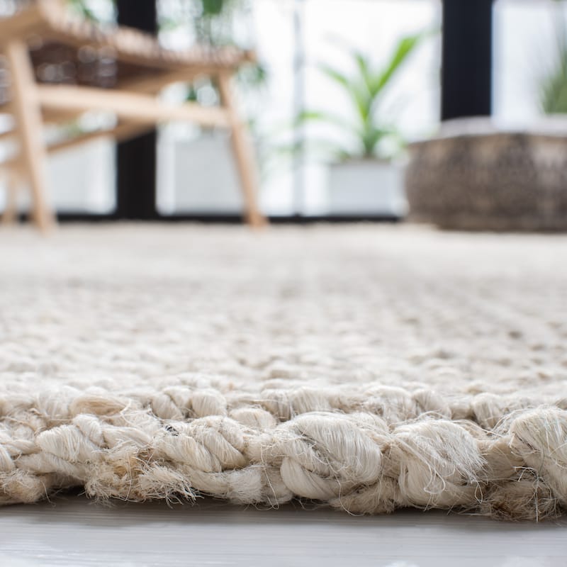 SAFAVIEH Handmade Natural Fiber Beacon Jute Rug