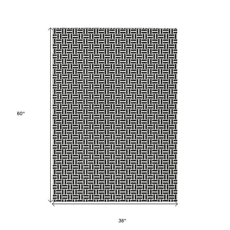HomeRoots Geometric Transitional Rectangle Outdoor Rug