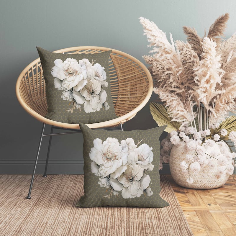 Magnolia Majesty Indoor/Outdoor Reversible Throw Pillow Aloe and Green