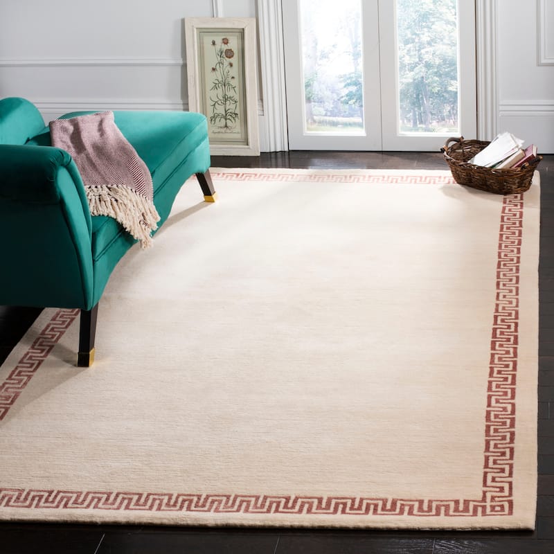 SAFAVIEH Hand-knotted Nepalese Noldi Wool Rug - 4' x 6' - Cream/Rose