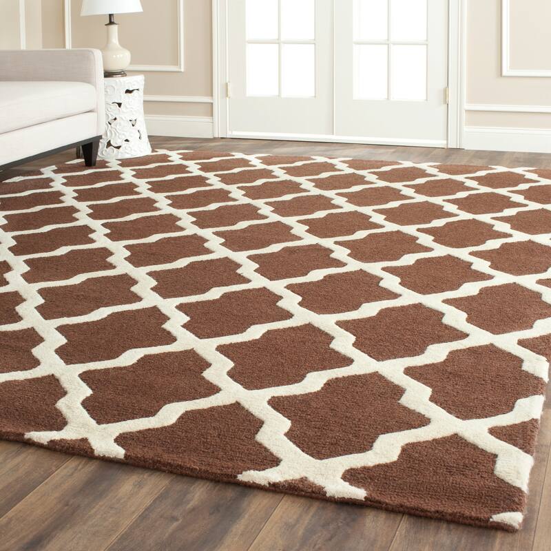 SAFAVIEH Handmade Cambridge Eirny Moroccan Trellis Wool Rug - 6' x 9' - Dark Brown/Ivory