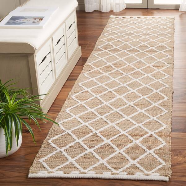slide 2 of 13, SAFAVIEH Handmade Natural Fiber Dorlinde Boho Farmhouse Trellis Jute Rug