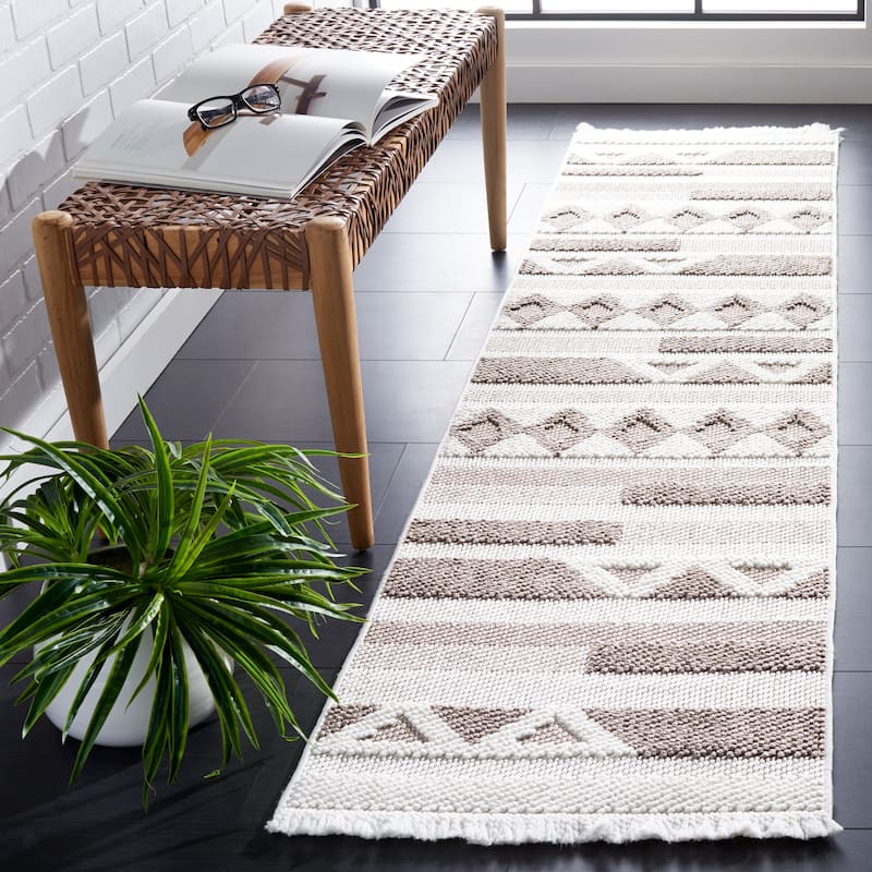 SAFAVIEH Lotus Bonny Rustic Rug