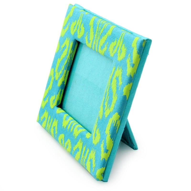 Novica Handmade Fresh Ikat Handmade Paper Photo Frame (2X2 In) - Blue