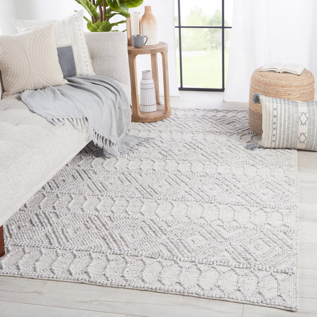 Whyte Indoor/ Outdoor Trellis Light Gray/ White Area Rug