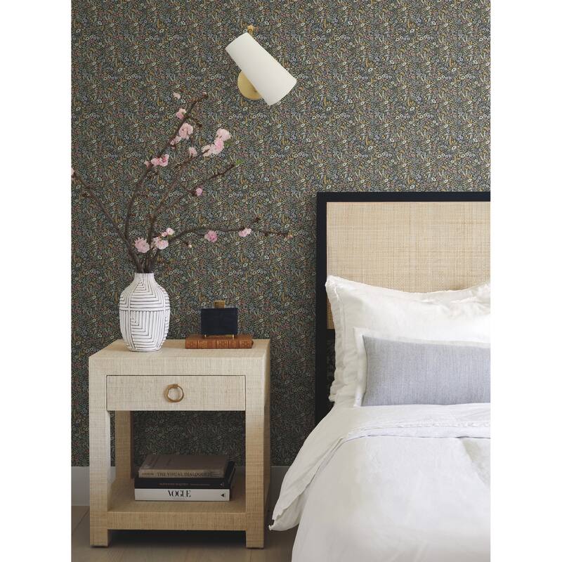 Rifle Paper Co.Tapestry Black Wallpaper