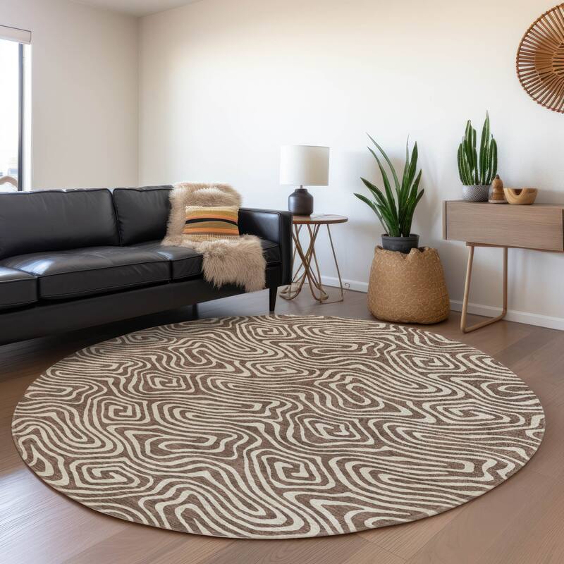 Machine Washable Indoor/ Outdoor Modern Trance Chantille Rug - Brown - 8' x 8'