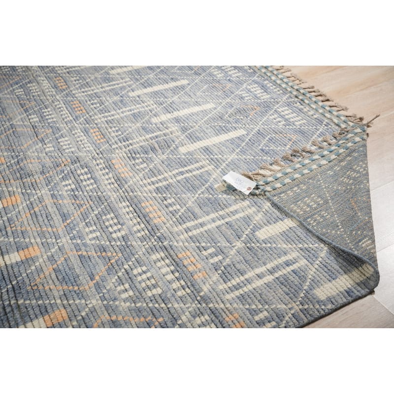 Home Decor Blue Hand-Knotted Wool Contemporary Marrakech Handspun Area Rug. Elegant and Durable Rug for Enhancing Your Living Ro