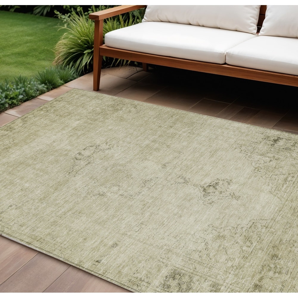 HomeRoots Oriental Traditional Rectangle Outdoor Rug
