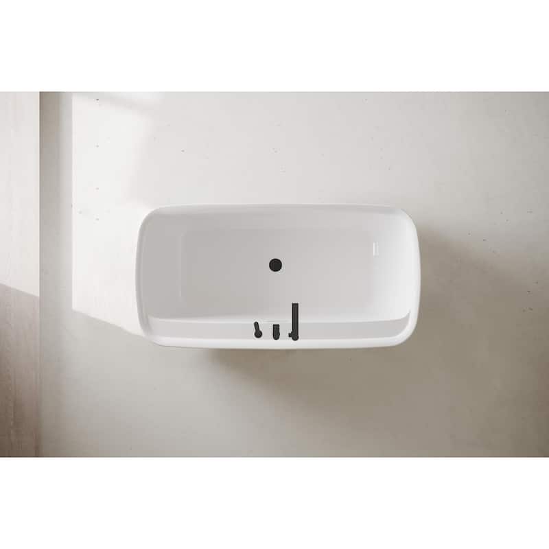 Chad Soaking Bathtub in Glossy White