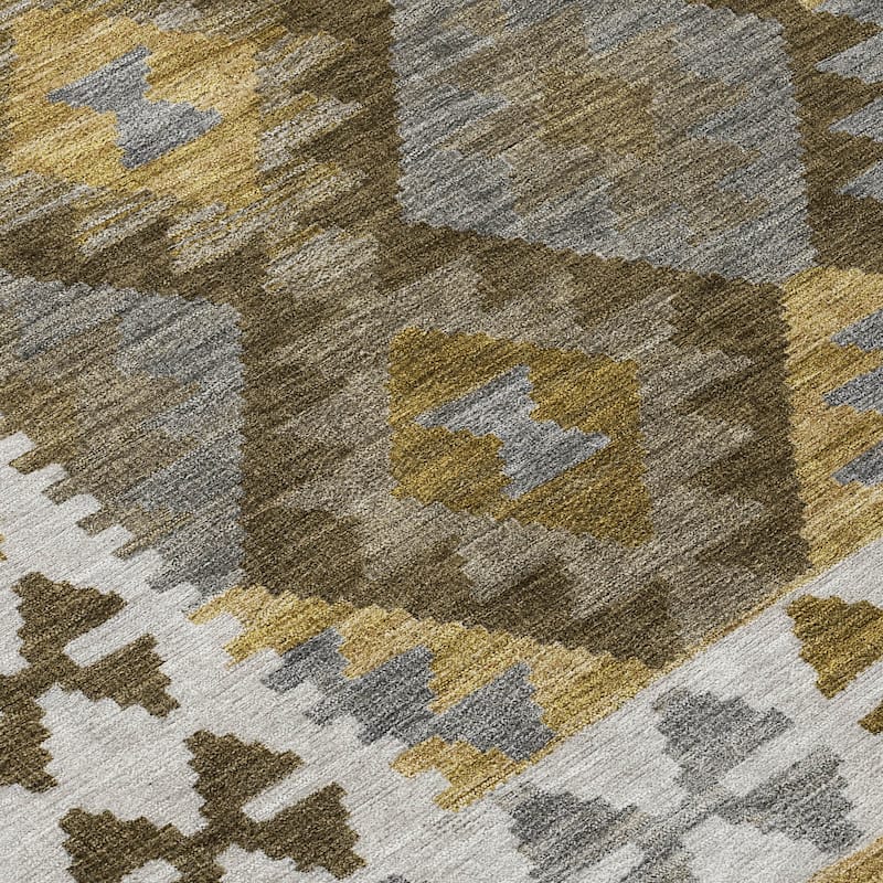 Machine Washable Indoor/ Outdoor Boho Global Chantille Rug