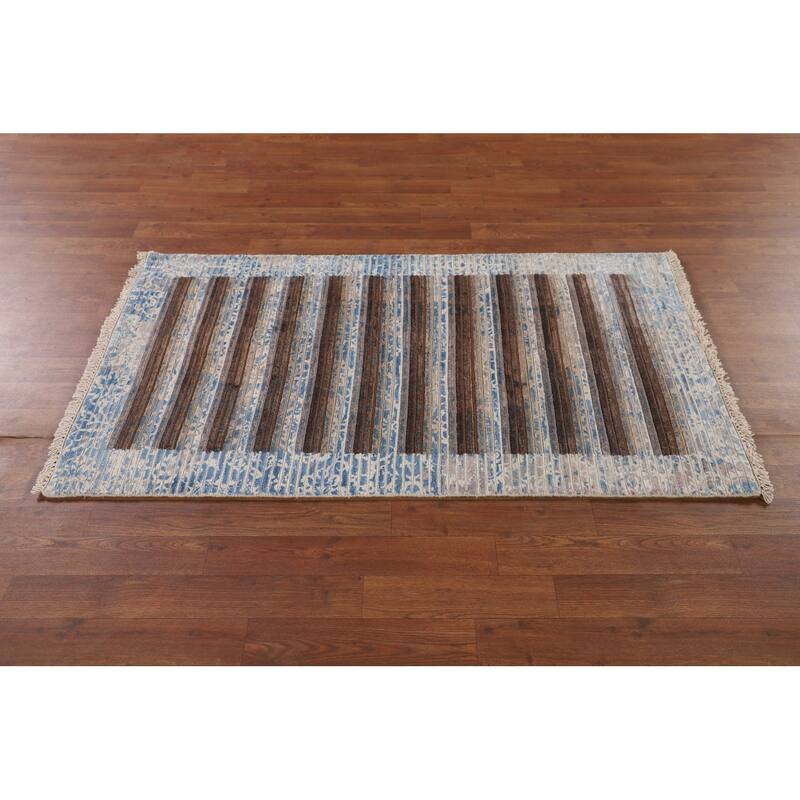 Striped / Abstract Accent Rug Hand-Knotted Wool Carpet - 2'8"x 4'9"
