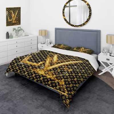 Designart "Luxury Brand Design I" Black Glam - Bedding Cover Set With Shams