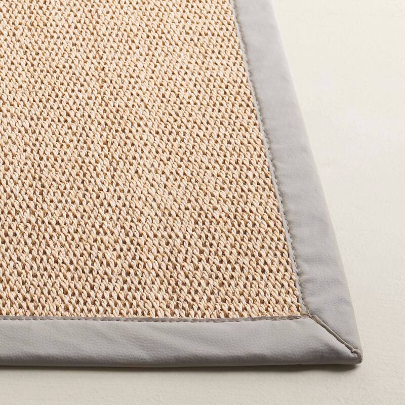 SAFAVIEH Natural Fiber Kirsi Farmhouse Sisal Rug